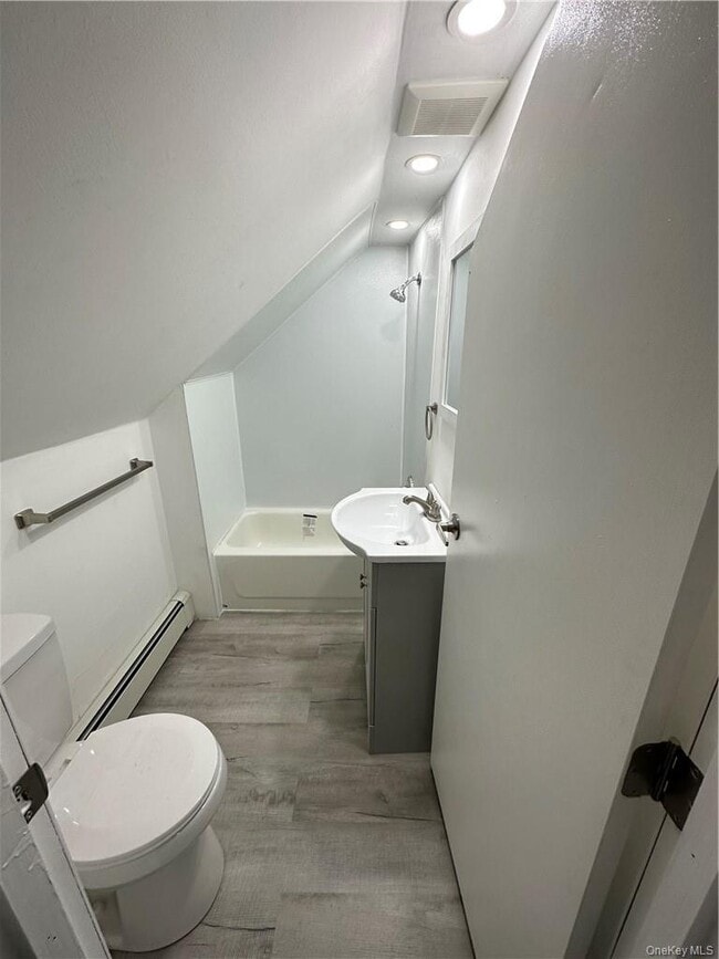 Building Photo - 57 Hunt Ave