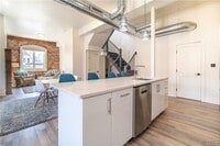 Building Photo - 340 Bird Ave