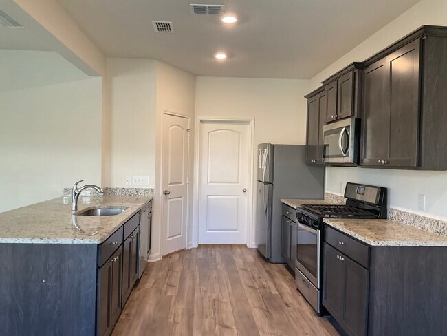 Building Photo - 3125 Angus Drive