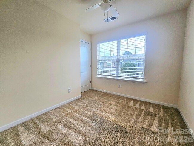 Building Photo - 7320 Jane Parks Way