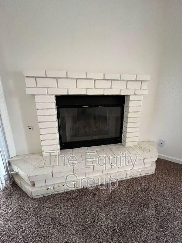 Building Photo - 3902 W Meadow Ave