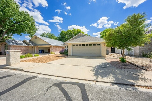 Building Photo - 127 Terrace Ln