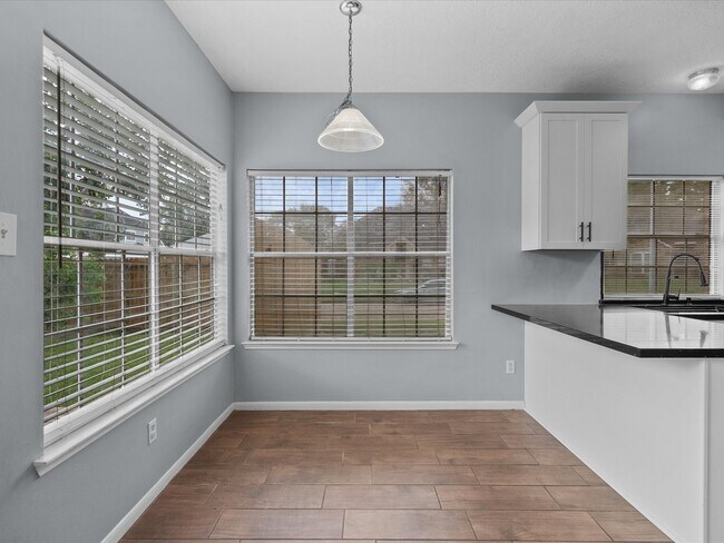 Building Photo - 4915 Stone Harbor Dr
