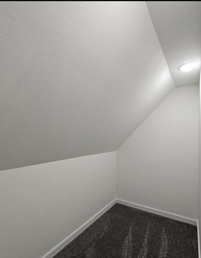 Building Photo - 1109 Euclid St