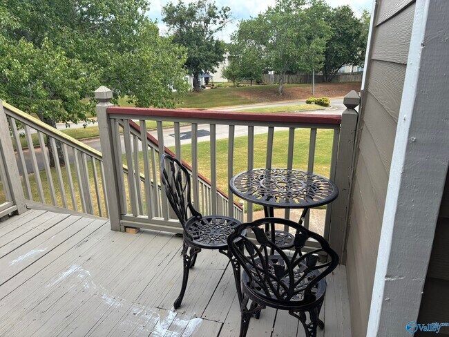 Building Photo - 108 Waters Edge Ln