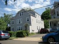 Building Photo - 10 Lester St