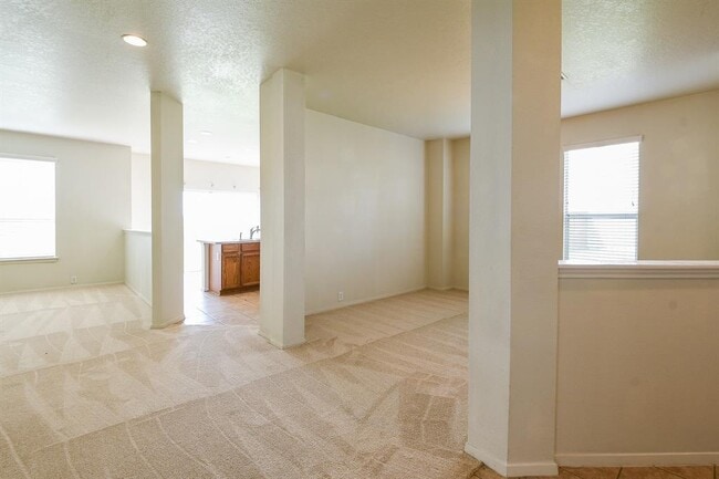 Building Photo - 3043 Feather Green Trail