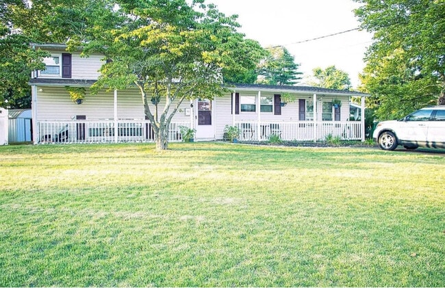 Building Photo - 6 Citadel Ave