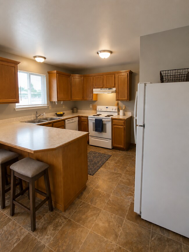 Building Photo - Your Next Home Just Checked Every Box! Private backyard. Attached garage. Zero compromises.