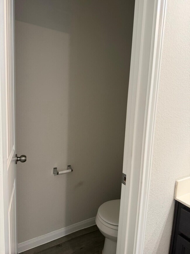 Building Photo - 25419 Grotto Falls Ln