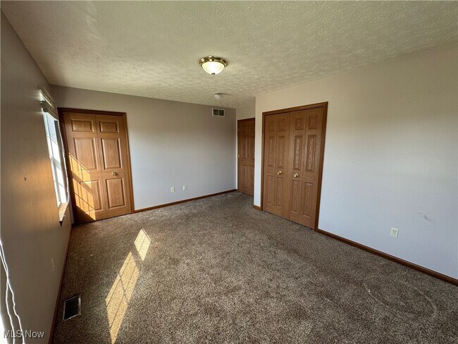 Building Photo - 38273 Pebble Lake Trail