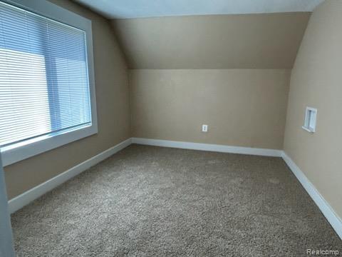 Building Photo - 6199 Monrovia Dr
