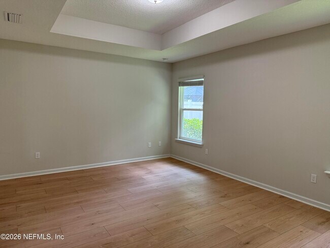 Building Photo - 12191 Rouen Cove Dr