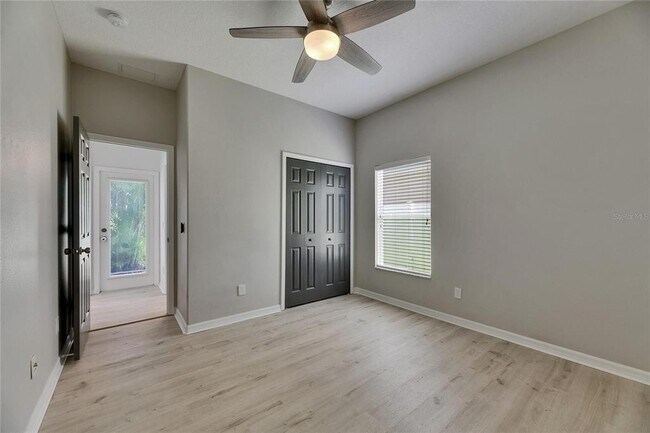 Building Photo - 1806 Mira Lago Cir