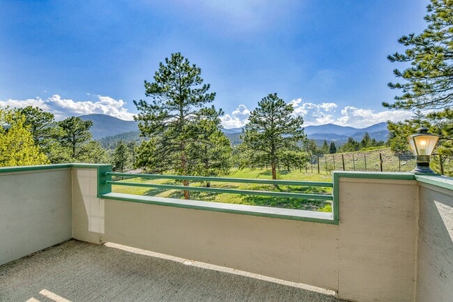 Building Photo - 31819 Rocky Village Dr