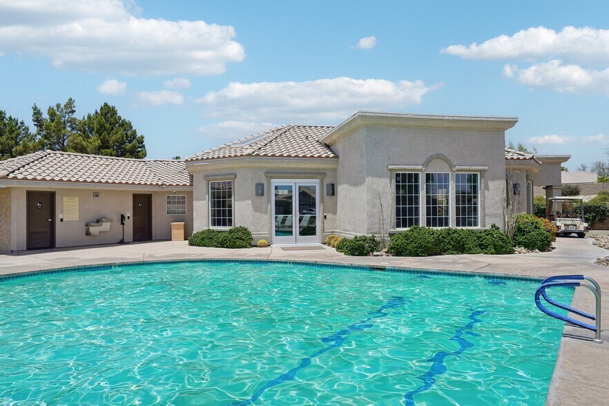 Building Photo - 45138 Shaugnessy Dr