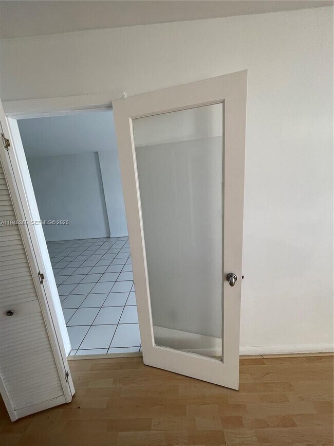 Building Photo - 1251 NE 108th St