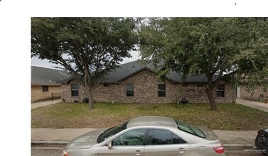 Building Photo - 8 Prosperity Dr