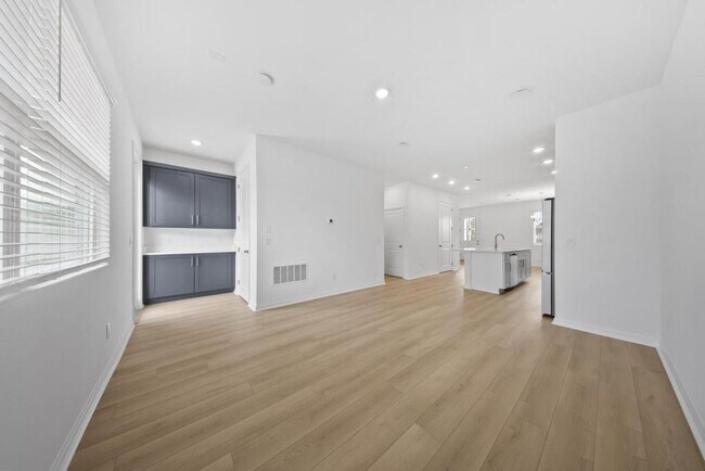 Building Photo - 17538 Northlake Grv Dr