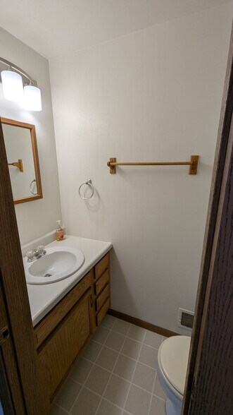 Building Photo - 124 Duquesne Blvd