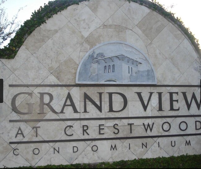 Building Photo - 100 Crestwood Ct N