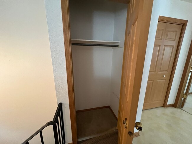 Building Photo - 602-614 Brown Street