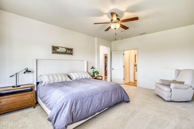 Building Photo - 7751 Enchanted Path Dr