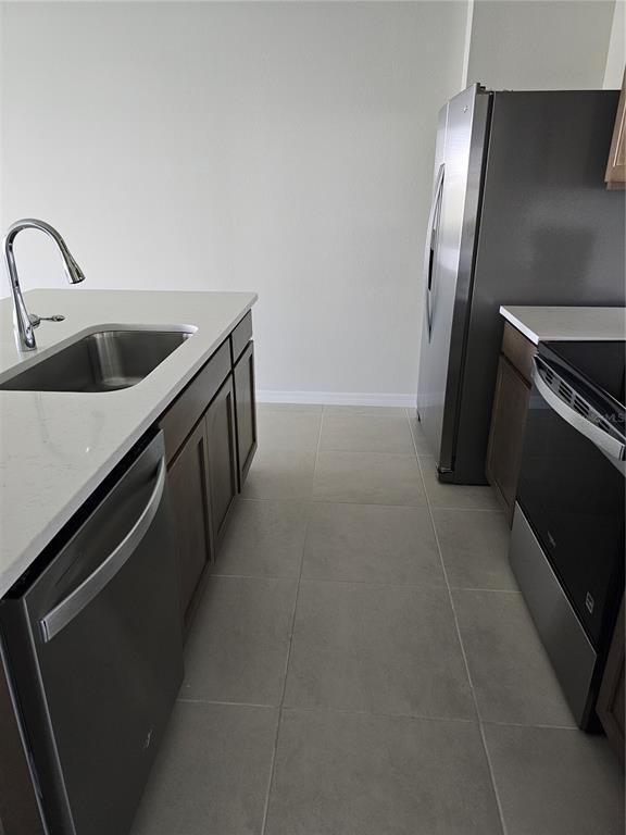 Building Photo - 16288 Merry Aly