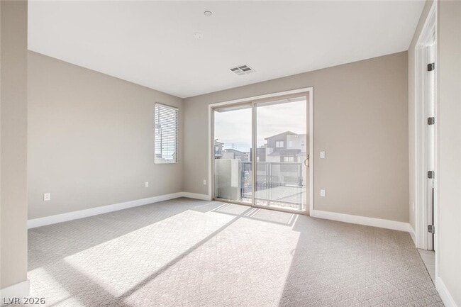 Building Photo - 11285 Essence Point Ave