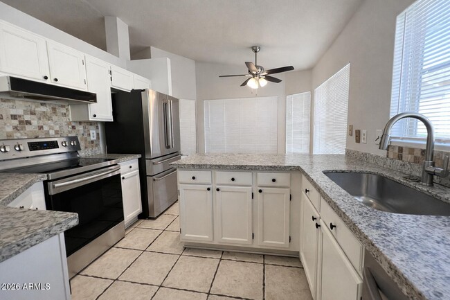 Building Photo - 8583 N 107th Dr