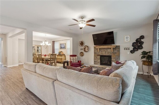 Building Photo - 4367 Waxwing St
