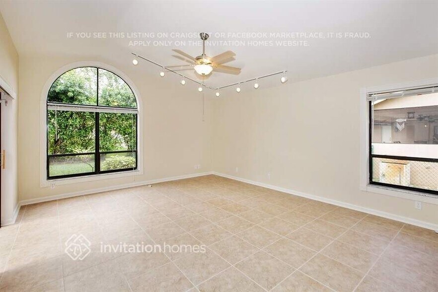 Building Photo - 5166 NW 99th Way