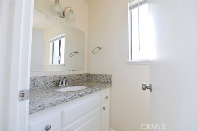 Building Photo - 505 Avenida Victoria