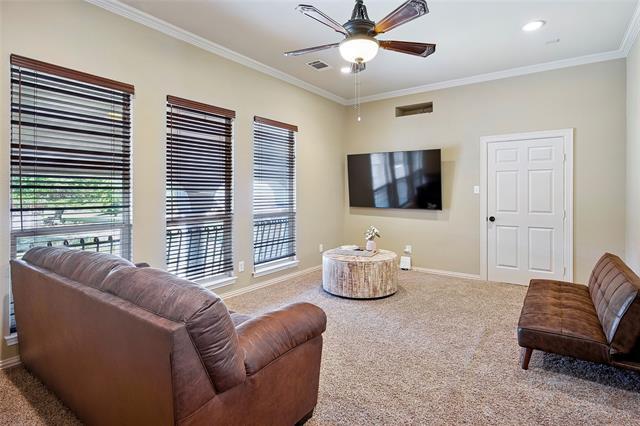 Building Photo - 2309 Parker Rd