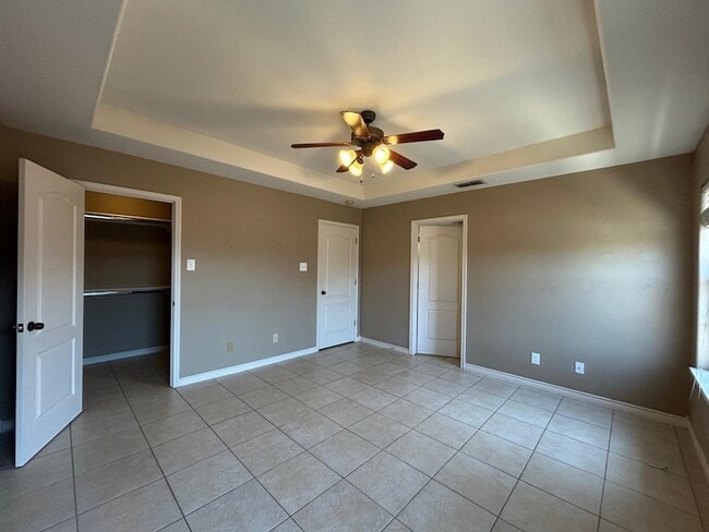 Building Photo - 9804 Cantera Ct