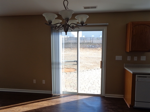 Building Photo - 8834 Kirkville Ln