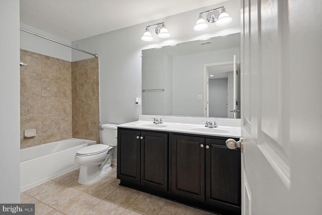 Building Photo - 25562 Casale Terrace