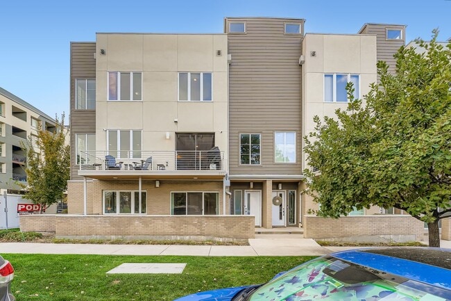 Building Photo - 177 S Harrison St