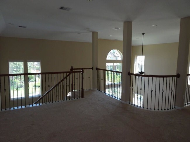 Building Photo - 9227 Monarch Mist Ln