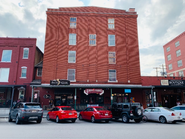 Primary Photo - 311 N 8th St