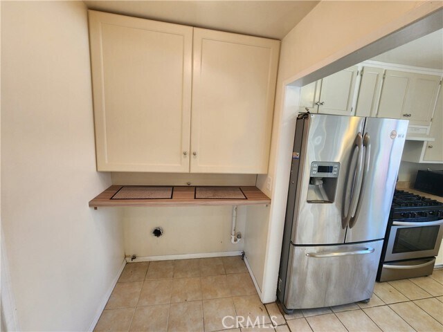 Building Photo - 11010 Oro Vista Ave