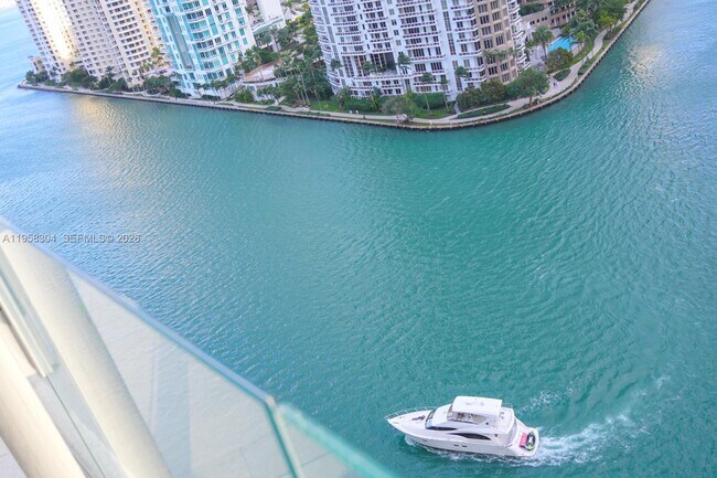 Building Photo - 300 Biscayne Blvd Way