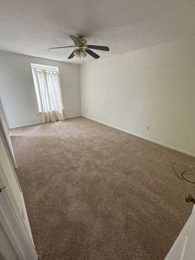 Building Photo - Charming 2 Bedroom in Churchland