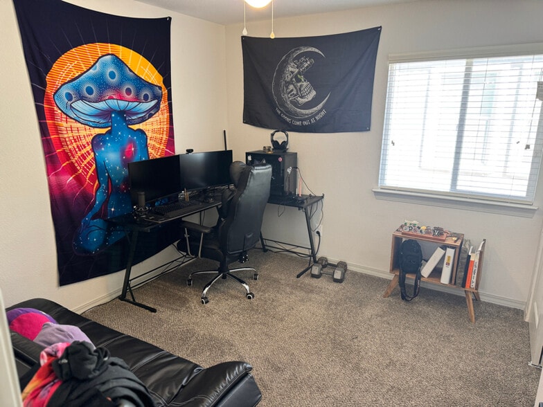 Building Photo - 13172 Willitoft Rd