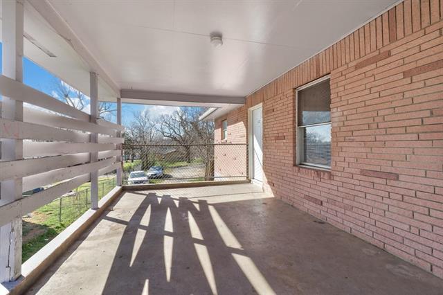 Building Photo - 120 E Monterey St