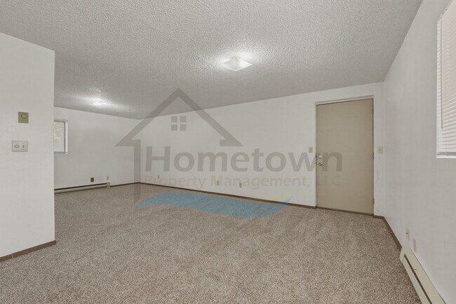 Building Photo - 4424 W Redding Rd