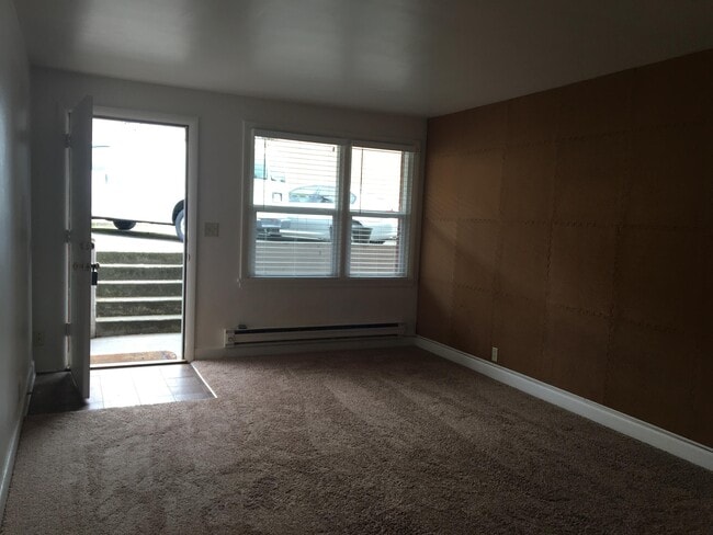 Building Photo - 4717 44th Ave SW