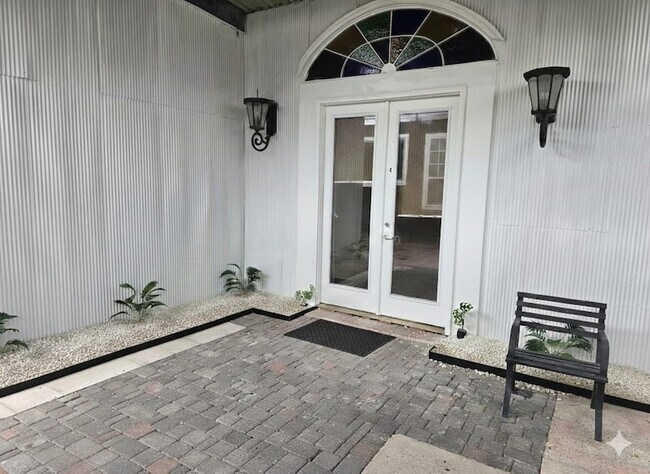 Building Photo - 9954 Genard Rd
