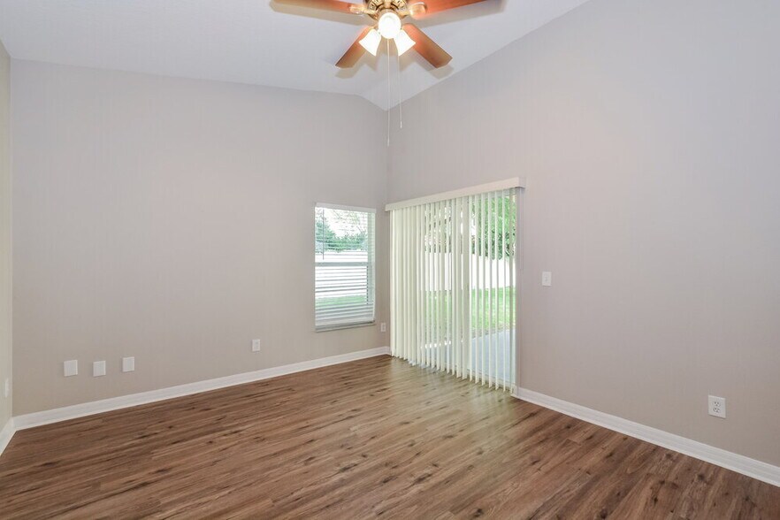 Building Photo - 12436 Sophiamarie Loop