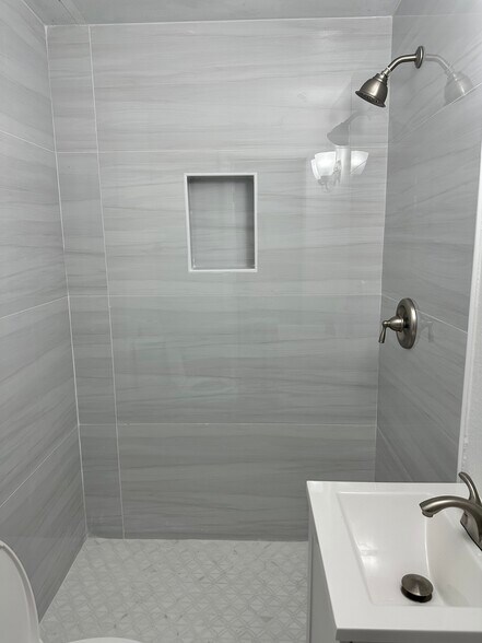 Building Photo - 16646 SW 299th Ter